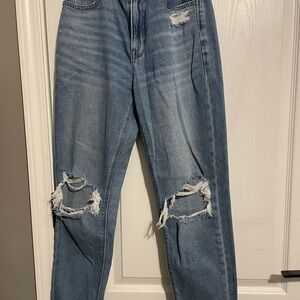 American Eagle Outfitters Distressed Blue Jeans